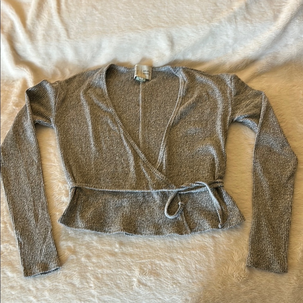NWOT Anthropologie Gray Long Sleeve Wrap Blouse with Tie Front